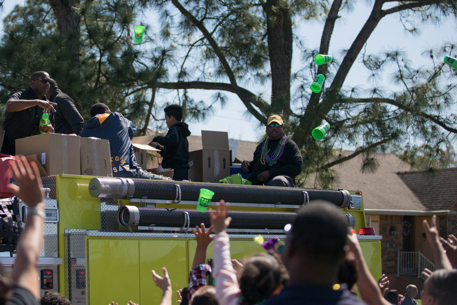 Krewe of NOMTOC 2017 rolls in Algiers: See Mardi Gras parade photos
